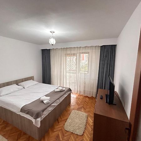 Adt Propiety Apartment Cluj-Napoca Ngoại thất bức ảnh